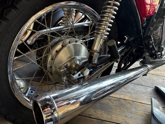 CB400F 国内408 形式、類別 枠内